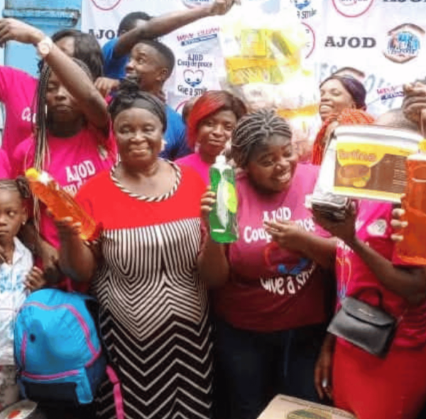 Un Noël de Sourire pour les Enfants Démunis et Orphelins