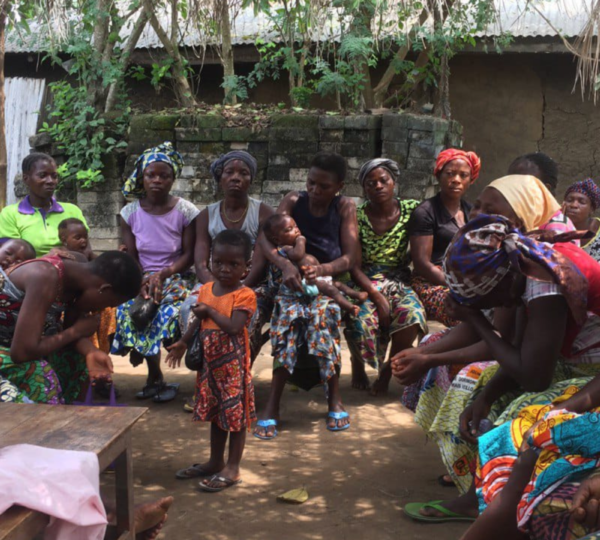 Les Repas du Cœur Solidaire au Bénin